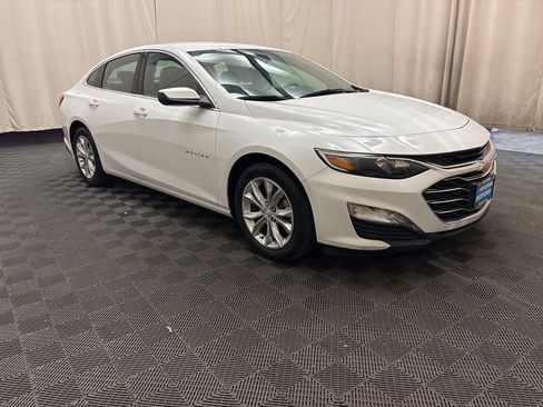 Used 2023 Chevrolet Malibu LT image 3