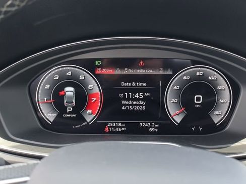 Used 2024 Audi SQ5 Prestige image 8