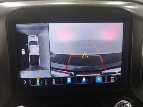 Used 2020 GMC Sierra 2500 Denali image 10