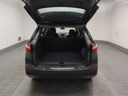 Used 2020 Chevrolet Equinox LS AWD/4WD image 29