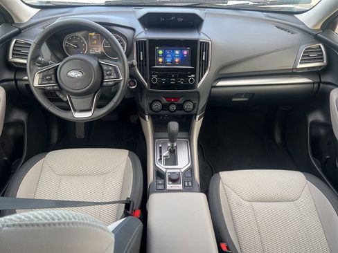 Used 2023 Subaru Forester Premium image 30