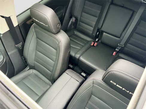 Used 2024 GMC Terrain Denali w/ Denali Premium Package image 23