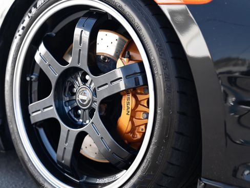 Used 2013 Nissan GT-R Black Edition AWD/4WD image 55