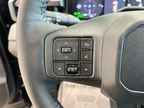 New 2026 Toyota RAV4 XSE w/ Panoramic Sun Roof Package AWD/4WD image 18