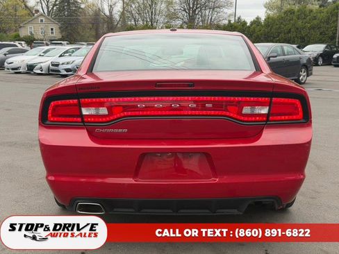 Used 2011 Dodge Charger Rallye RWD image 4