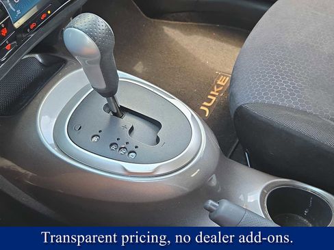Used 2015 Nissan Juke SV w/ Technology Package FWD image 32