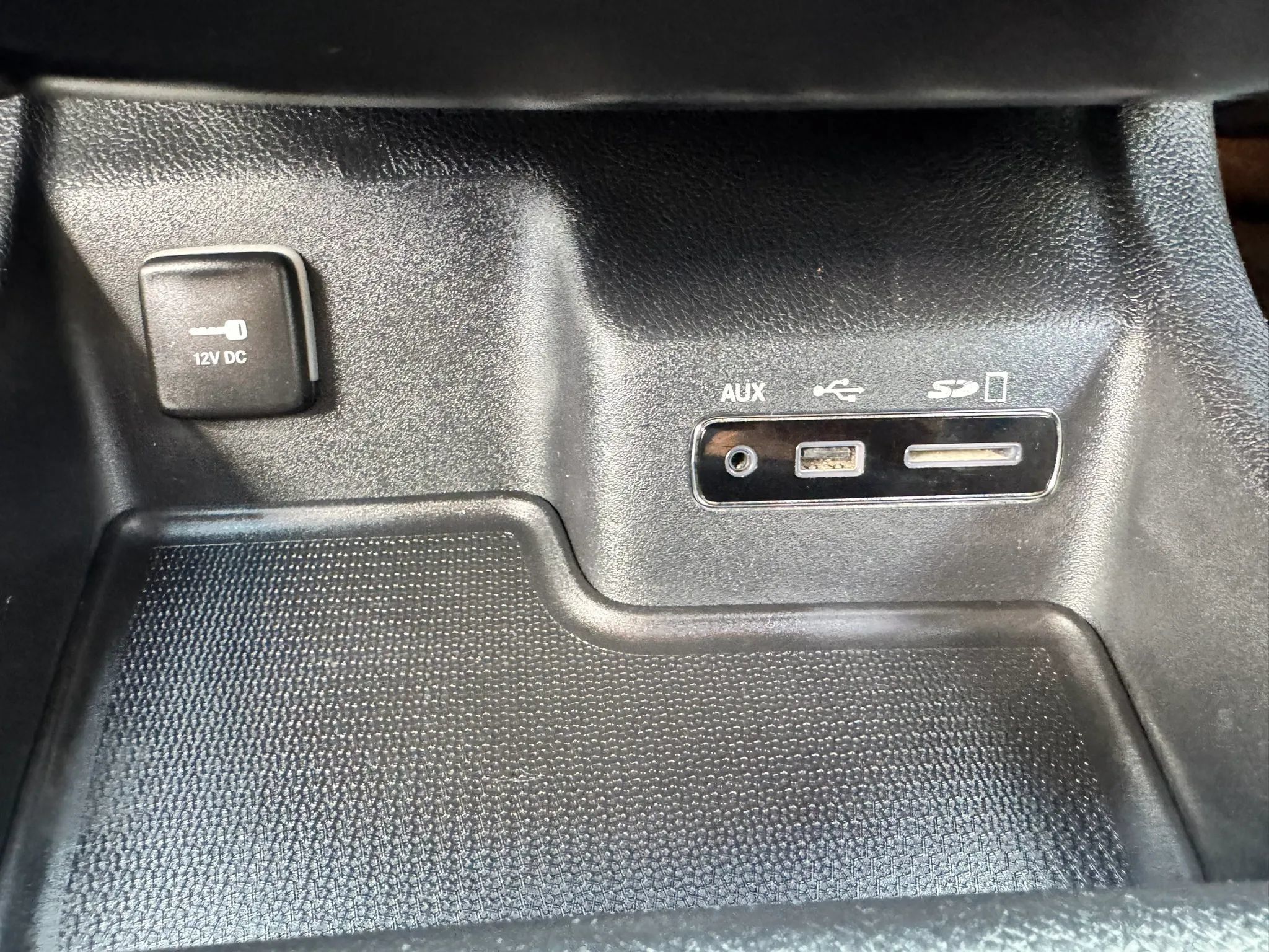 Used 2014 Dodge Durango R/T RWD image 43