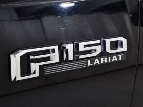 Used 2018 Ford F150 Lariat w/ Equipment Group 502A Luxury image 21