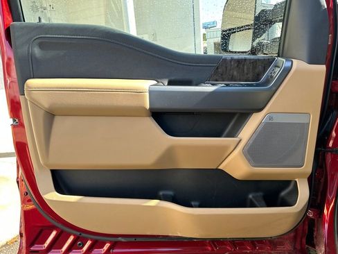 Used 2026 Ford F250 Lariat w/ Chrome Package image 9