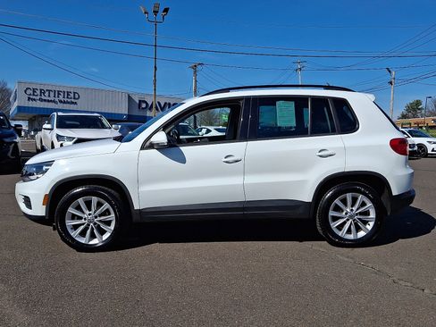 Used 2015 Volkswagen Tiguan SE image 7