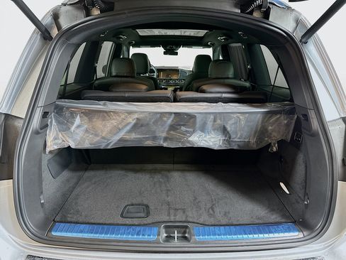 New 2026 Mercedes-Benz GLS 580 4MATIC image 28