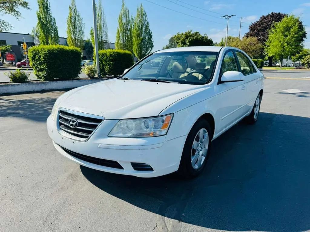 Used 2009 Hyundai Sonata GLS w/ Popular Equipment Pkg 2 FWD image 1