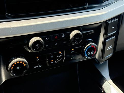 Used 2025 Ford F350 XLT w/ 360-Degree Camera Package AWD/4WD image 28