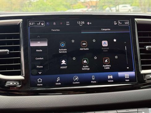 Used 2025 Chrysler Pacifica Select FWD image 25