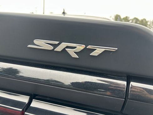 Used 2015 Dodge Challenger SRT Hellcat image 33