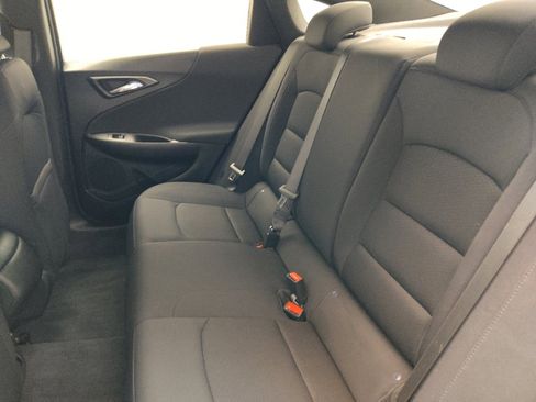 Used 2022 Chevrolet Malibu LS FWD image 18