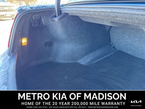 Used 2022 Chrysler 300 Touring L w/ Comfort Group image 32