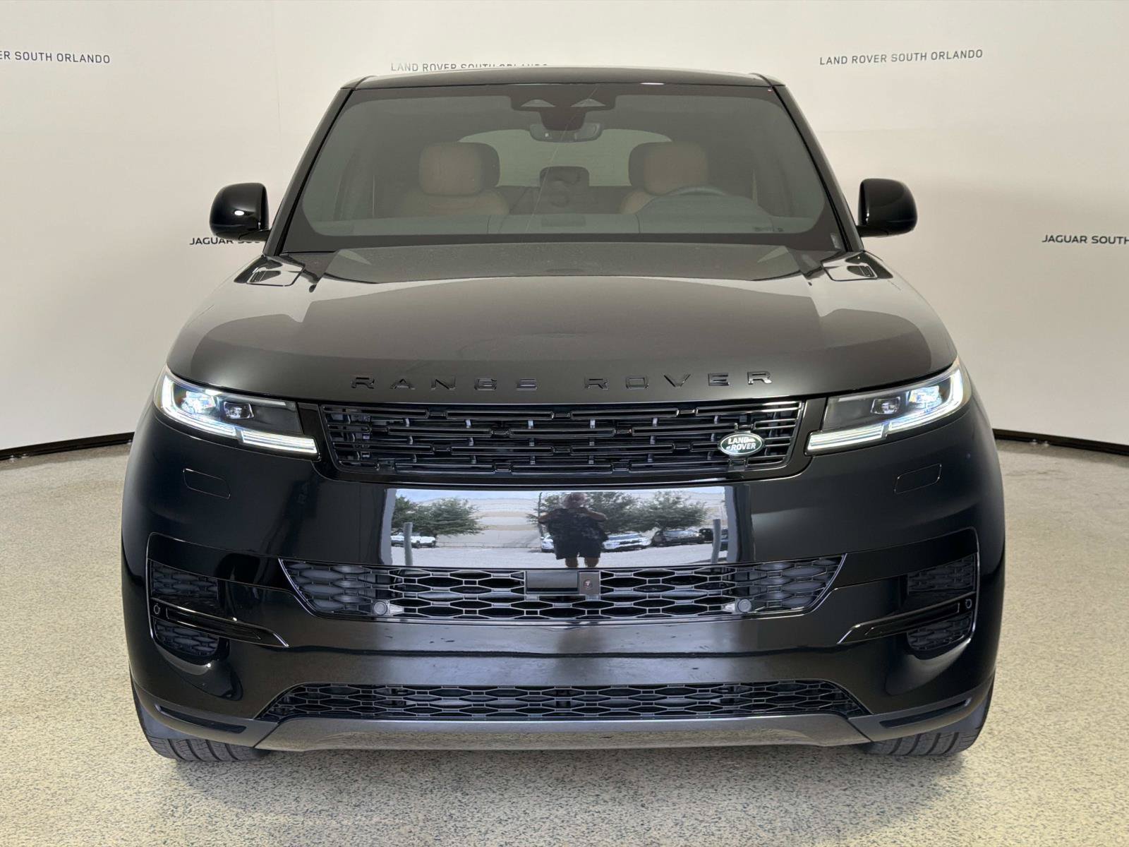 New 2027 Land Rover Range Rover Sport SE AWD/4WD image 8