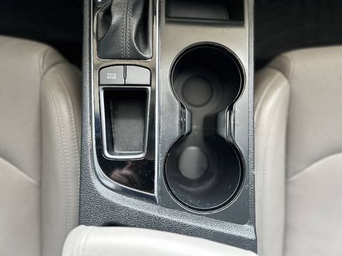 Used 2016 Hyundai Sonata Limited FWD image 75