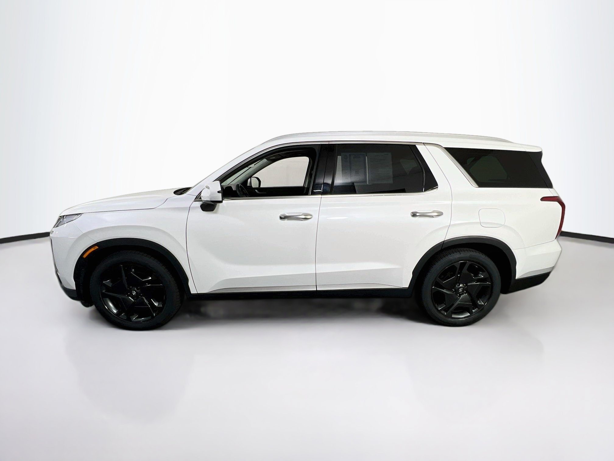 Used 2023 Hyundai Palisade Limited w/ Cargo Package AWD/4WD image 8