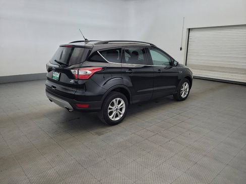 Used 2018 Ford Escape SE w/ SE Sync 3 Package AWD/4WD image 10