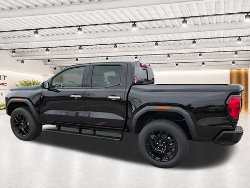 New 2026 GMC Canyon Denali w/ LPO, Denali Black Edition AWD/4WD image 8