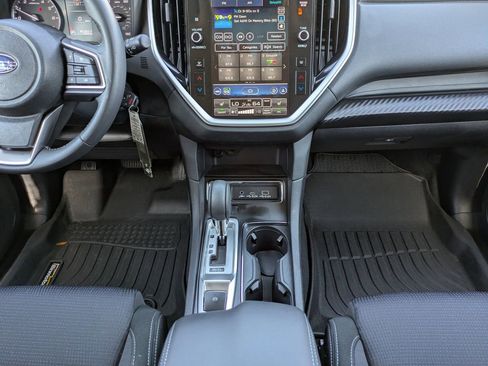 Certified 2024 Subaru Ascent Premium image 19