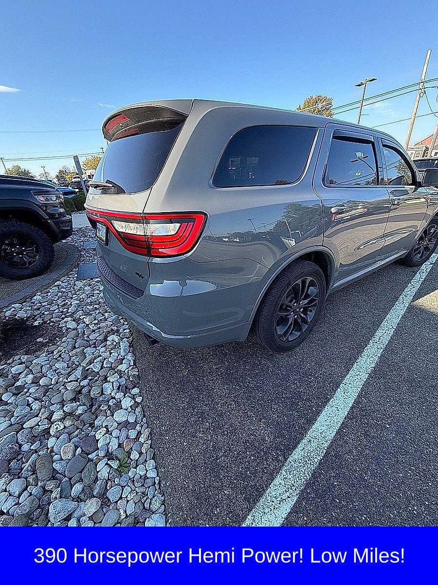 Used 2022 Dodge Durango R/T w/ Blacktop Package AWD/4WD image 4