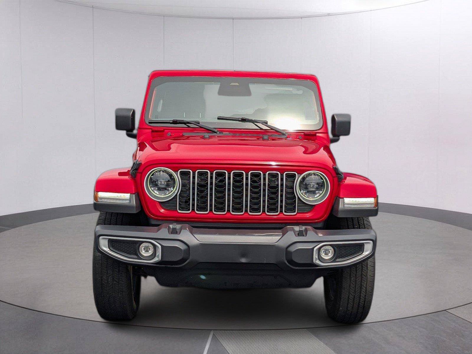 Used 2025 Jeep Wrangler Unlimited Sahara AWD/4WD image 8