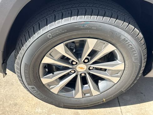 New 2026 Chevrolet Equinox LT w/ Convenience Package II image 7