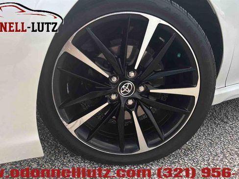 Used 2019 Toyota Camry XSE FWD image 2