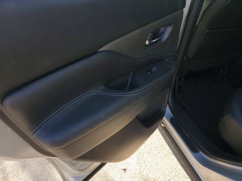 Used 2019 Nissan Murano SL image 15