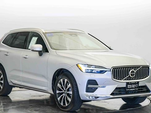 Certified 2023 Volvo XC60 B5 Plus w/ Climate Package AWD/4WD image 6