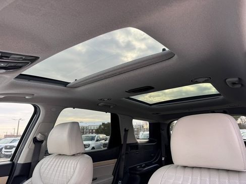 Used 2024 Hyundai Palisade Limited image 30