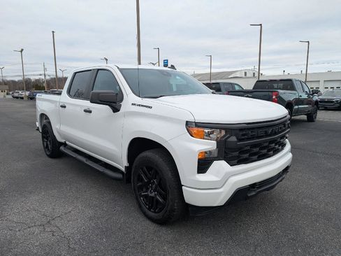 Certified 2024 Chevrolet Silverado 1500 Custom w/ Turbomax Blackout Package image 31