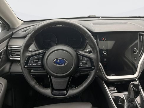 Used 2025 Subaru Outback Onyx Edition AWD/4WD image 12