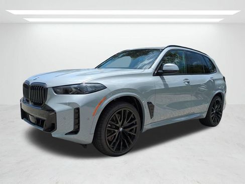 New 2026 BMW X5 xDrive40i w/ Executive Package AWD/4WD image 8