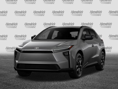 Used 2026 Toyota bZ FWD image 33