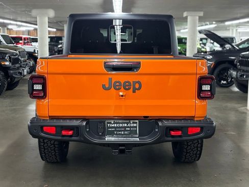 New 2025 Jeep Gladiator Rubicon w/ Safety Group image 5