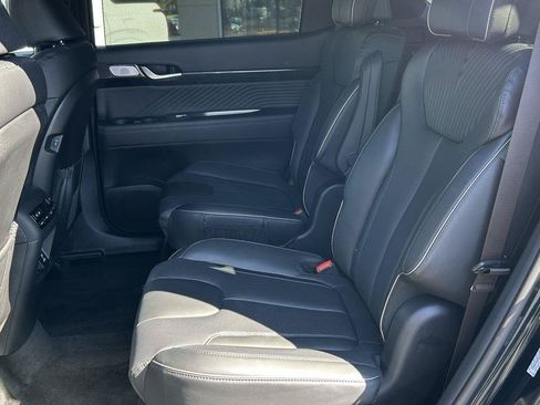 Used 2025 Hyundai Palisade Calligraphy AWD/4WD image 18