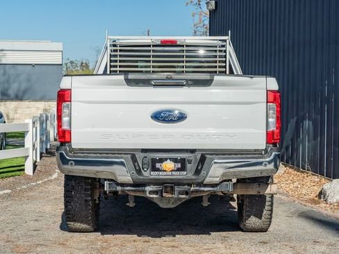 Used 2018 Ford F350 Lariat w/ Lariat Value Package image 5