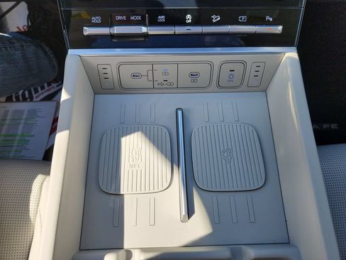 Certified 2025 Hyundai Santa Fe Calligraphy AWD/4WD image 28