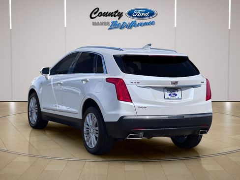 Used 2019 Cadillac XT5 Premium Luxury FWD image 8