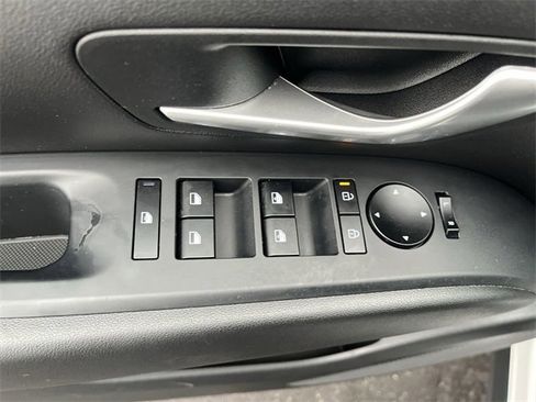 Certified 2025 Hyundai Tucson SEL image 13