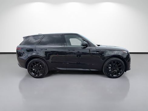 New 2026 Land Rover Range Rover Sport Dynamic SE AWD/4WD image 6