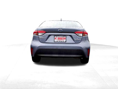 Certified 2023 Toyota Corolla LE FWD image 4