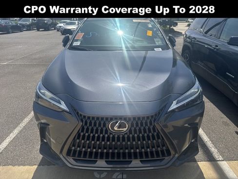 Used 2022 Lexus NX 250 FWD w/ Towing Package (2000 Lbs) image 3