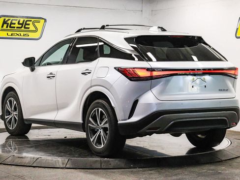 Used 2025 Lexus RX 350 FWD w/ Accessory Package image 2