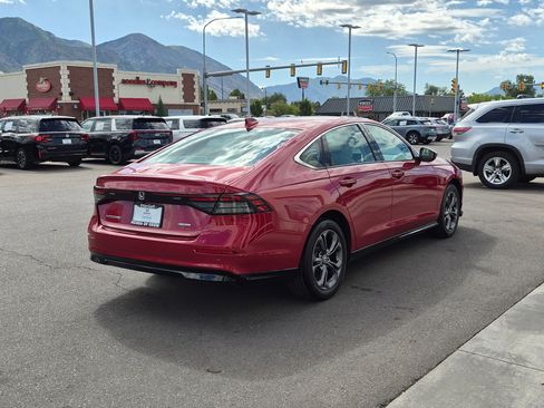 Used 2024 Honda Accord EX-L image 3