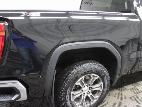 Used 2024 GMC Sierra 1500 SLT image 28